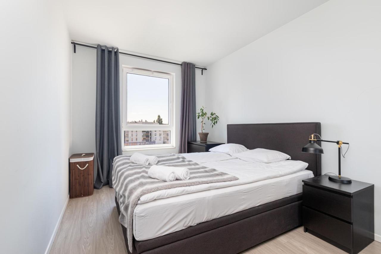 Owsiana 9 - Modern Designed Apartment With Balcony By Noclegi Renters Varşovia Exterior foto